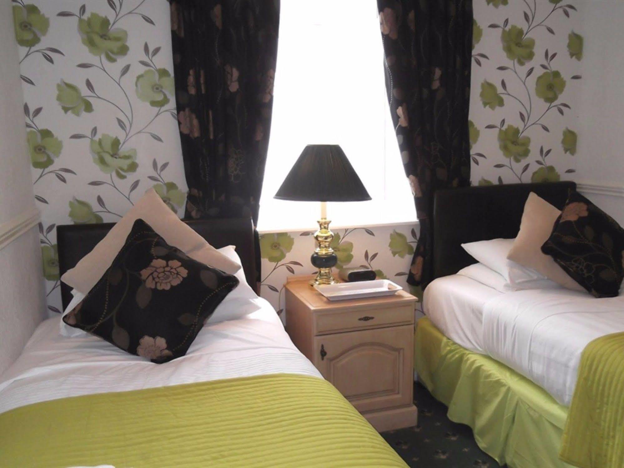 Pelham Lodge Blackpool Bagian luar foto