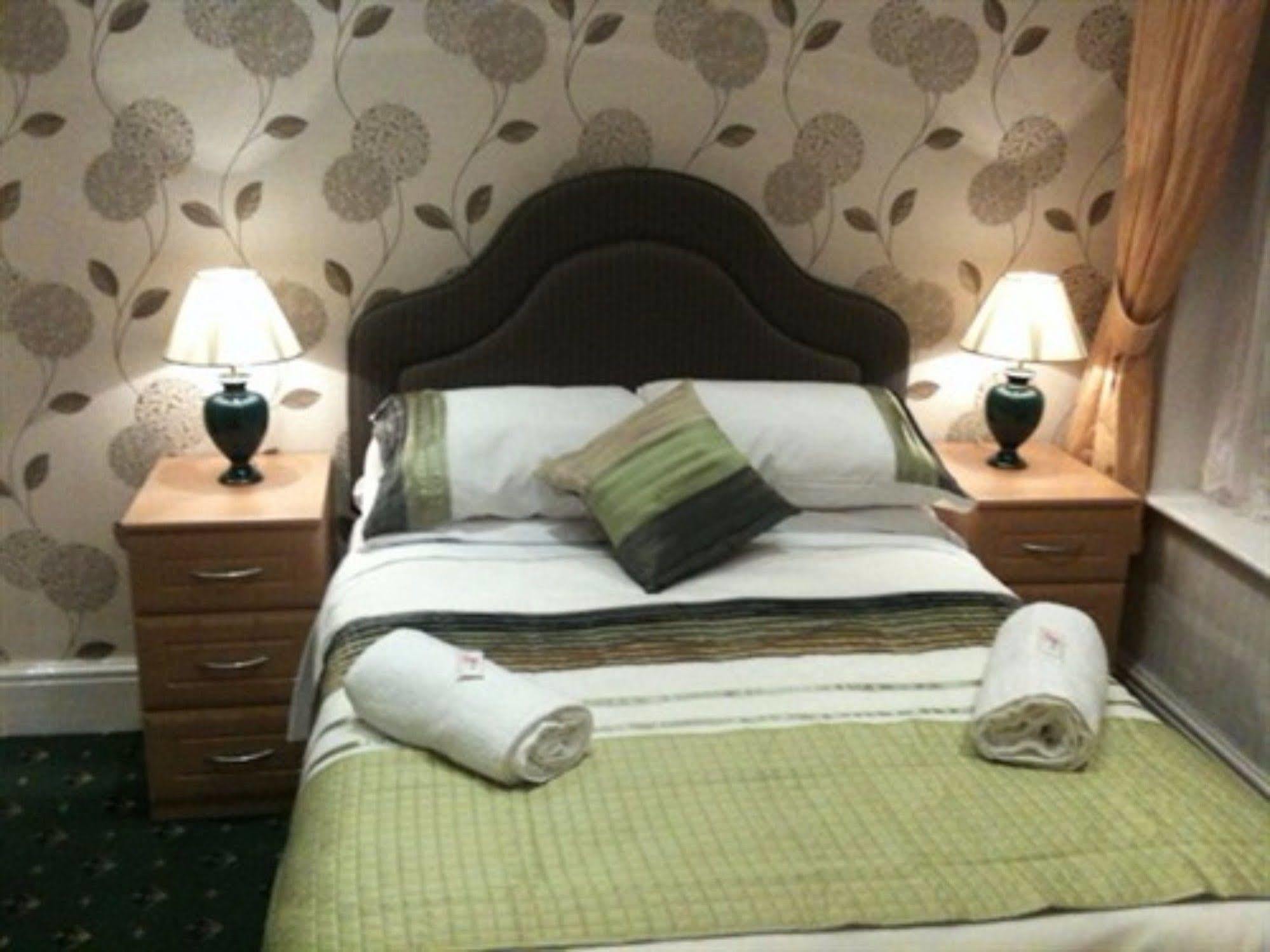 Pelham Lodge Blackpool Bagian luar foto